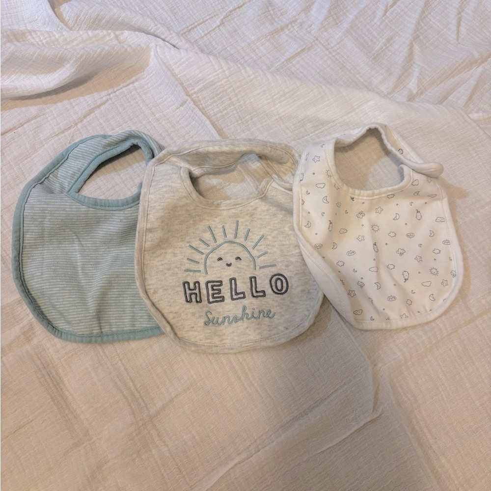 3 Baby Bibs - Gender Neutral